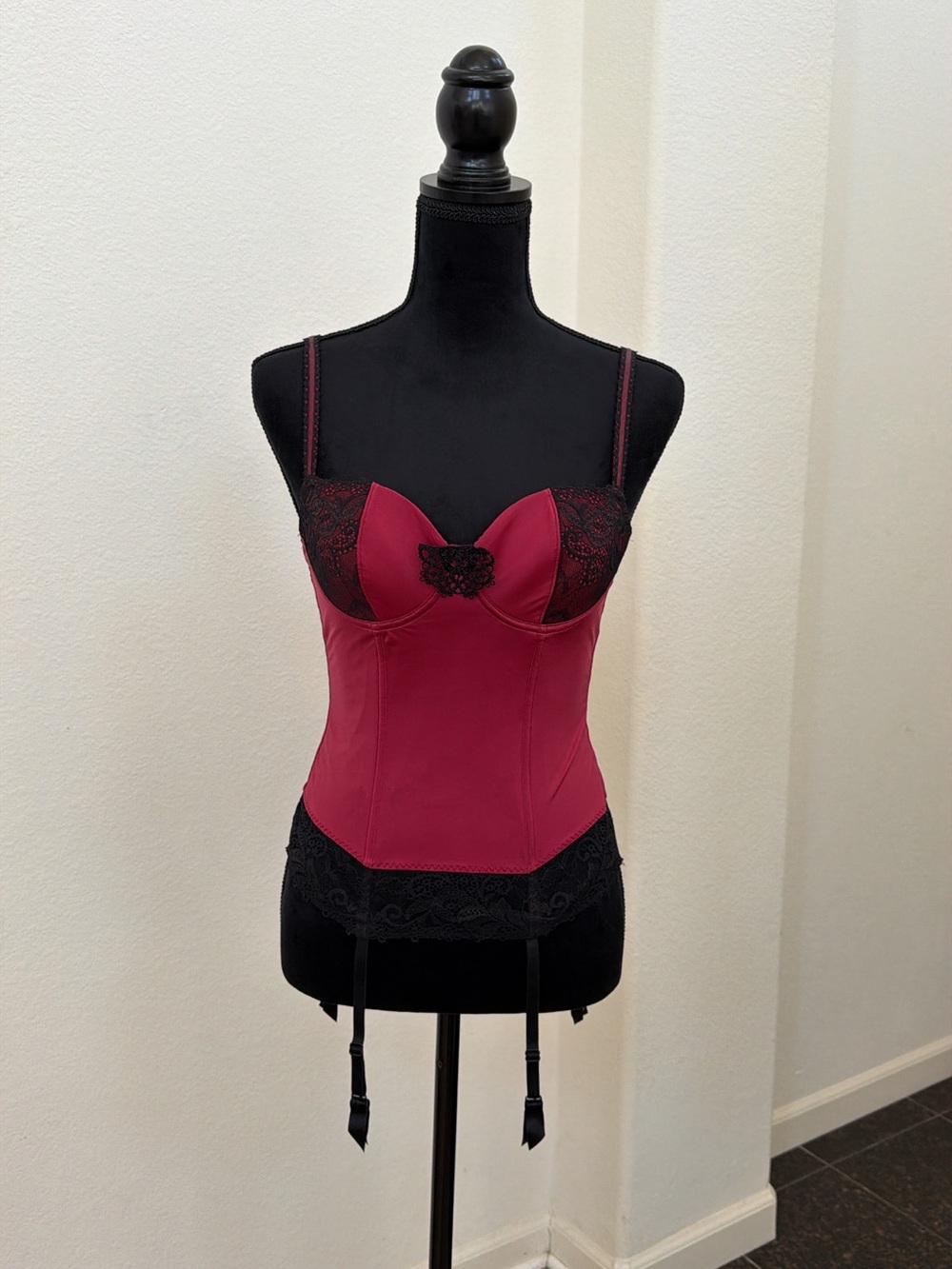 Aubade Paris Red Black Lace Corset Bustier Garter Top 32C